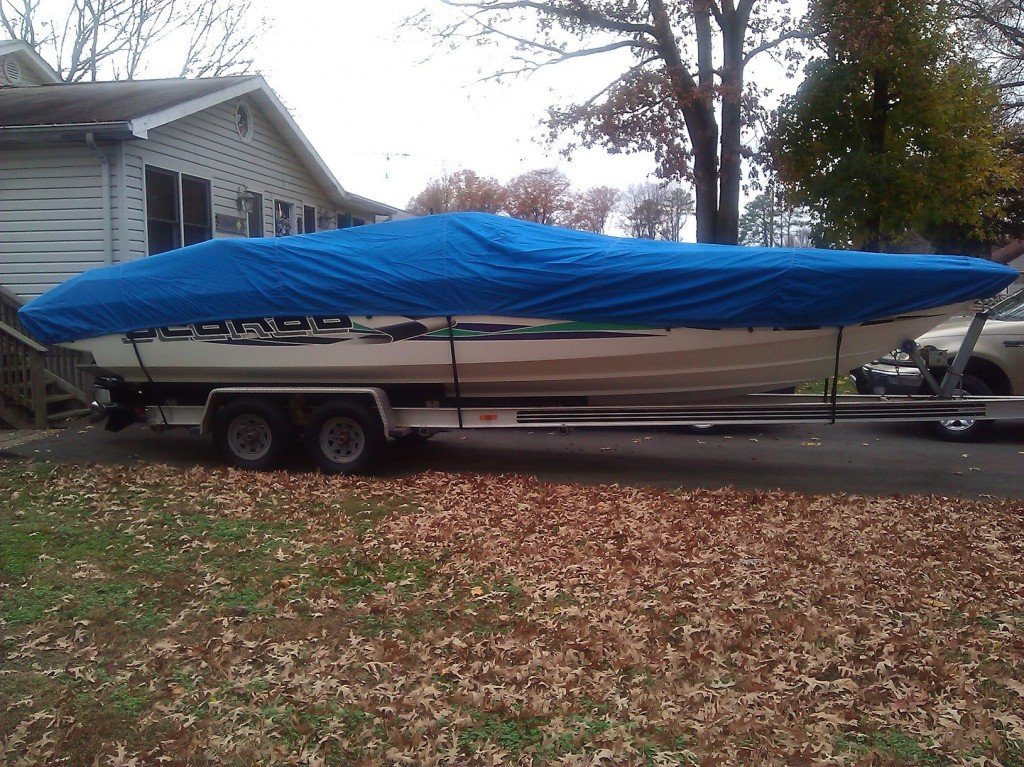 Kenneth's Scarab boat cover